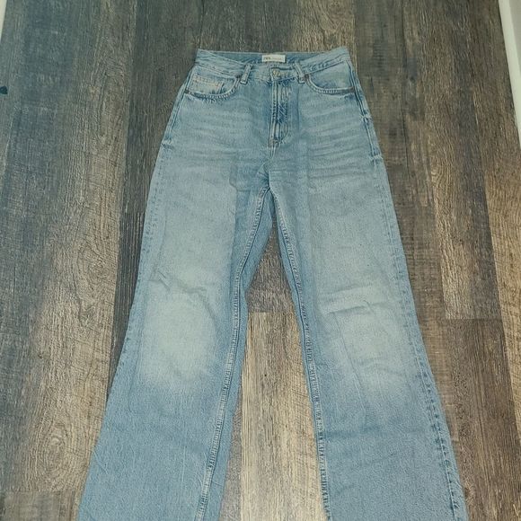 Zara Light Blue Flare & Wide Leg Jeans - Picture 3 of 13